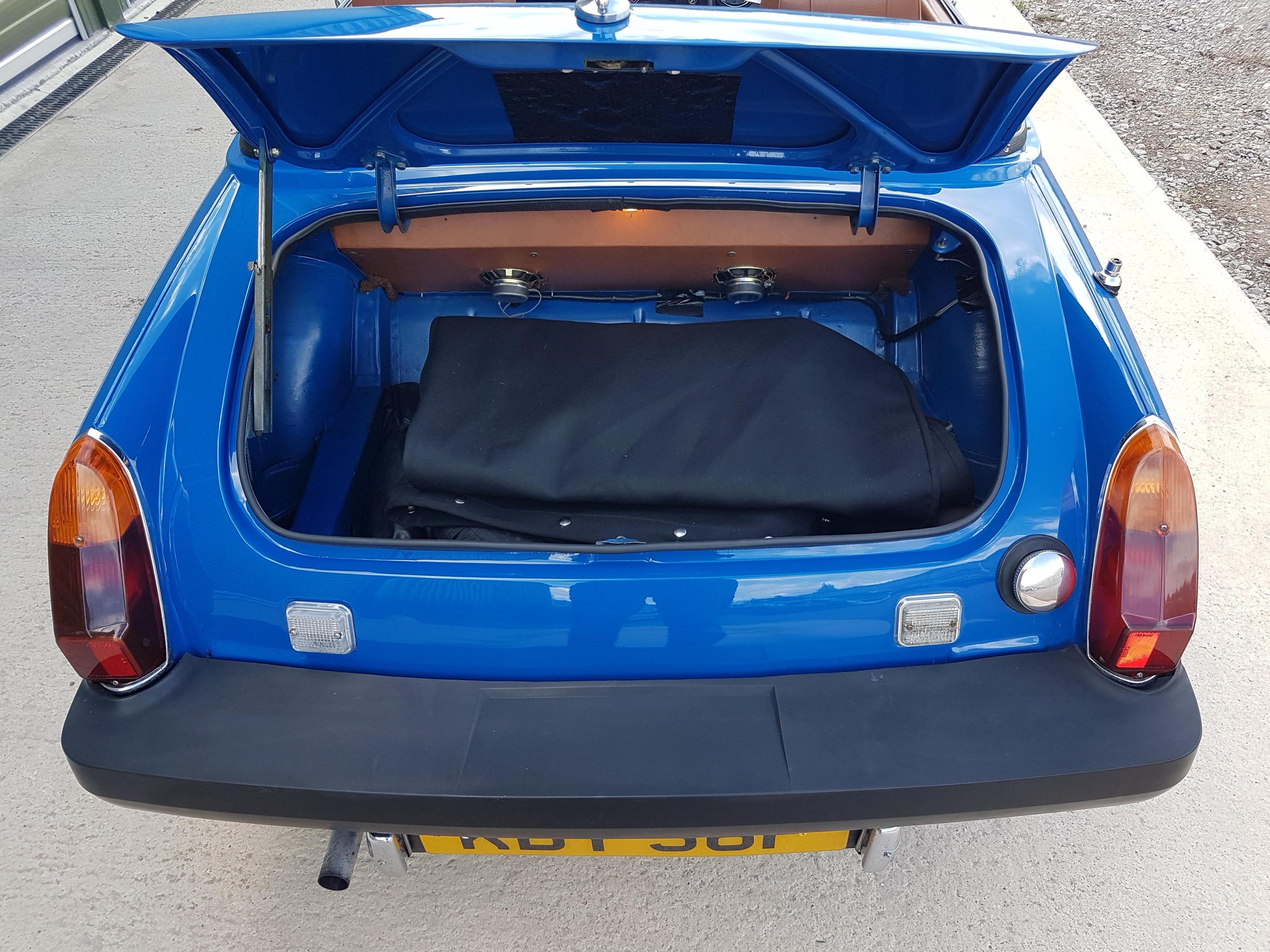 mg midget boot carpet